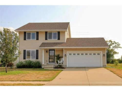 970 Bobwhite Ln, Waukee, IA 50263-8601