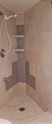 1212 Nuuanu Ave, Honolulu HI  96817-4021 exterior