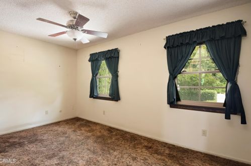 2362 Chapman Rd, Glendale CA  91214-3013 exterior