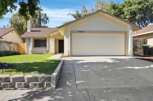 4918 Moss Creek Cir, Stockton, CA 95219-8015