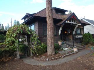 2318 Liberty Ave, Spokane WA  99205-2465 exterior