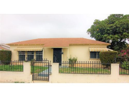 635 154th St, Compton, CA 90220-2511