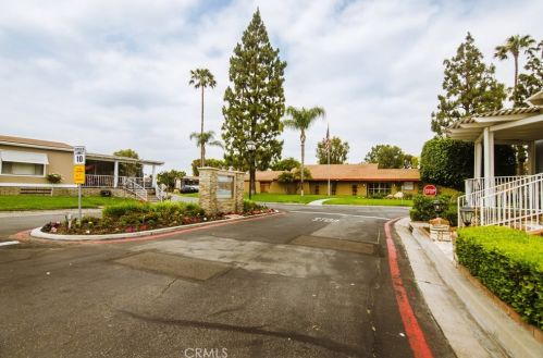 1919 Coronet Ave, Anaheim CA  92801-1744 exterior