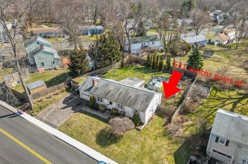531 Welchs Point Rd, Milford, CT 06460-7505