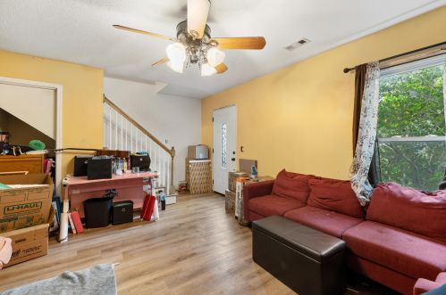 1091 Shadow Dr, Mount Pleasant, SC 29464-3718