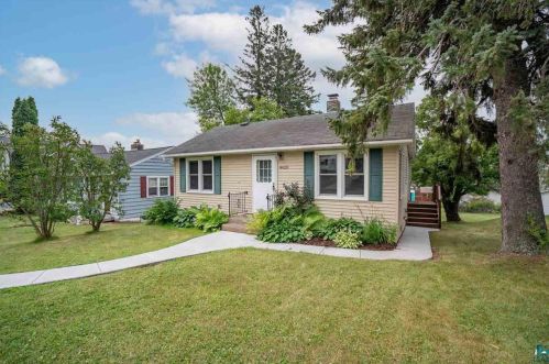 4420 Jay St, Duluth, MN 55804-1458