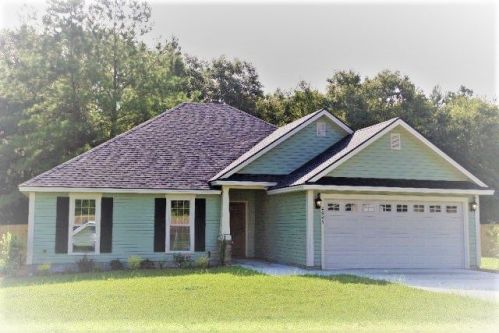 4951 Sandy Hill Dr, Valdosta, GA 31601-9017