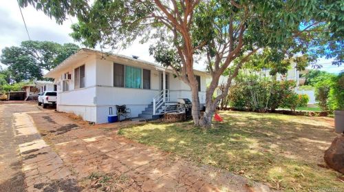 3622 Maunalei Ave, Honolulu HI  96816-2322 exterior