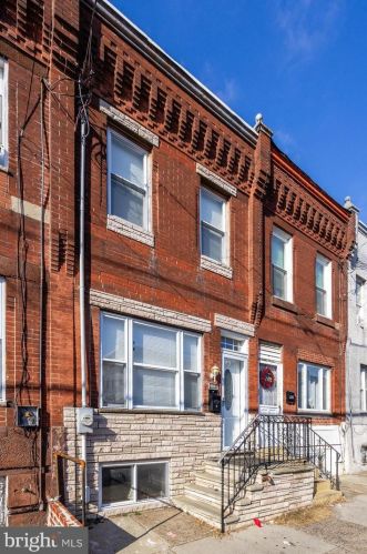 2218 8th St, Philadelphia, PA 19148-3101