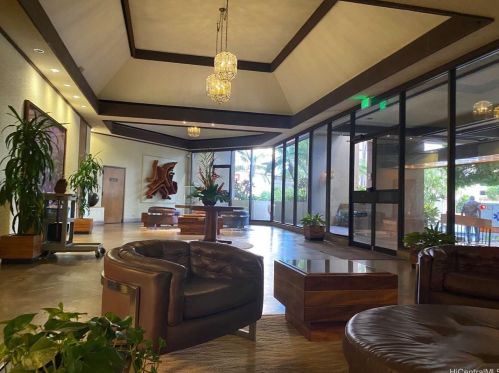 1778 Ala Moana Blvd, Honolulu HI  96815-1658 exterior