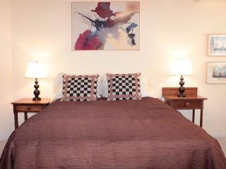 3069 Washington St, San Francisco CA  94115-1617 exterior
