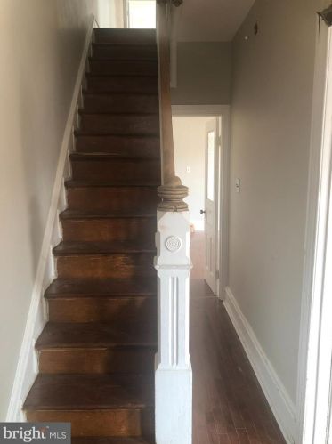 205 Hermitage St, Philadelphia PA  19127-1005 exterior