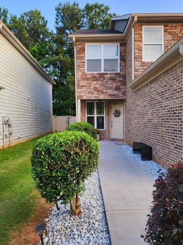 1483 Persimmon Trce, Morrow, GA 30260-4193