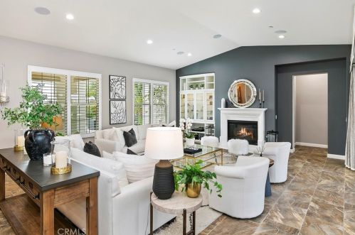 1769 Green Orchard Pl, Riverside CA  92508-8746 exterior