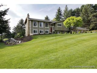 14115 215th Ct, Happy Valley, OR 97089-7226