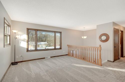 3010 Holly St, Spectacle Lake, MN 55008-2650