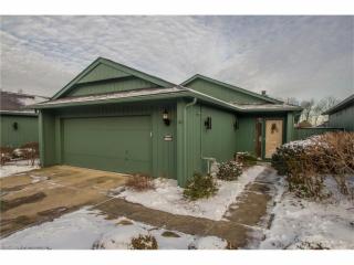 13465 Suncrest Ct, Cleveland OH  44136-4403 exterior