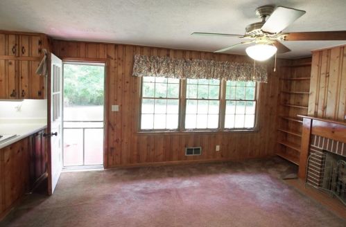 343 Hemphill Rd, Stockbridge GA  30281-2827 exterior