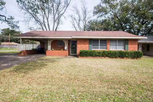 2801 Bolch St, Shreveport LA  71104-3931 exterior