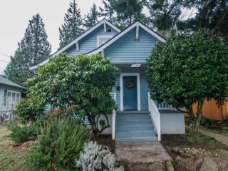 7746 Kellogg St, Portland OR  97203-3822 exterior