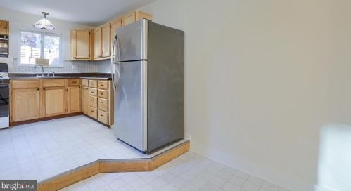 235 Walnut St, Lancaster PA  17602-2342 exterior