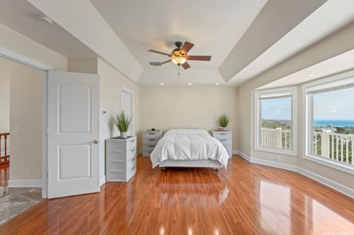 1717 Iwi Way, Honolulu HI  96816-3826 exterior
