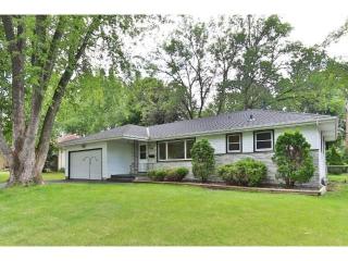 3317 Xenia Ave, Minneapolis, MN 55422-2639