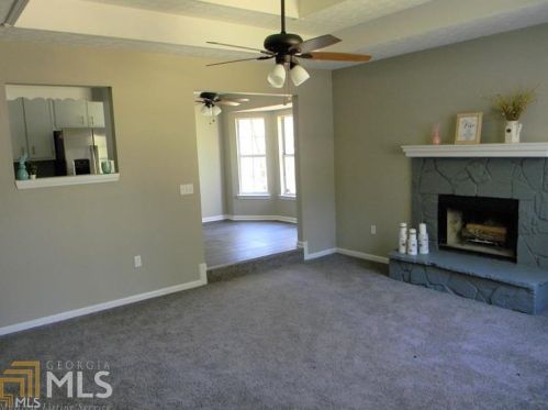 840 Navajo Trl, Porterdale, GA 30016-6921