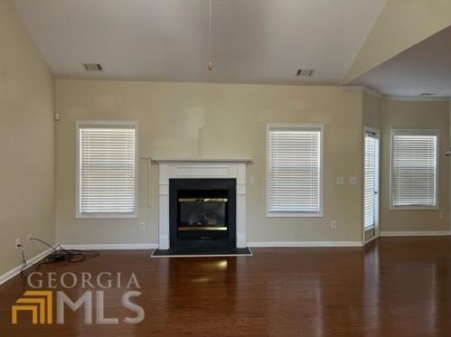 106 Summer Chase, Carrollton, GA 30116-8810