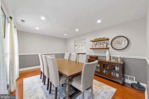 6 Oleander Dr, Mount Laurel NJ  08054-3601 exterior