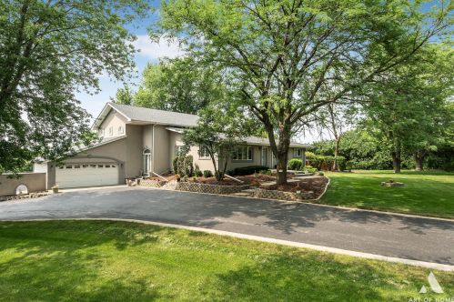 17864 Marti Rd, Mokena, IL 60448-8782
