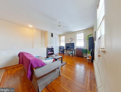 2001 13 St, Philadelphia PA  19148-5503 exterior