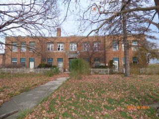 350 County Line Rd, Lee, IL 60530-2001
