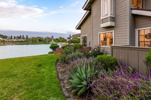 4 Bridgeview, Irvine, CA 92604-4506