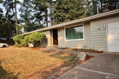 13908 156th Ave, Seattle, WA 98059-7421