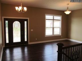 10539 Ruggiero Dr, Cleveland, OH 44136-8834