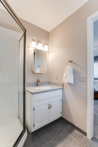 15 Emerson Ave, Saint Paul MN  55118-2126 exterior