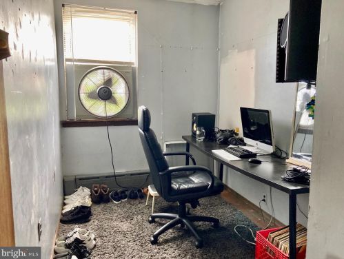 2706 10th St, Philadelphia PA 19148-5006 exterior