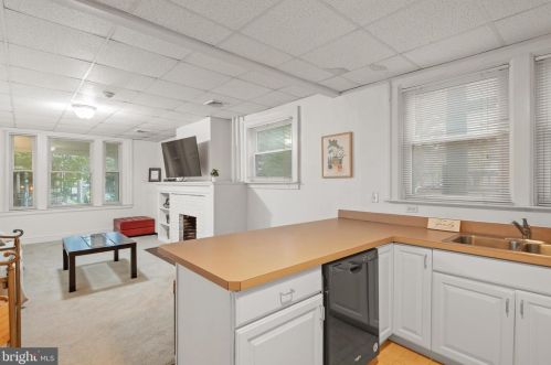 445 Duke St, Lancaster PA  17602-4205 exterior