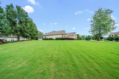 542 Augusta Dr, Holly Springs, GA 30115-6564
