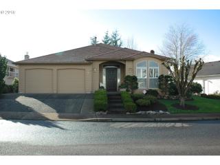 1911 150 Ave, Portland OR  97233-3067 exterior