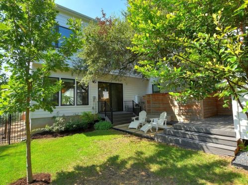 3115 Clawson Rd, Austin TX  78704-6002 exterior