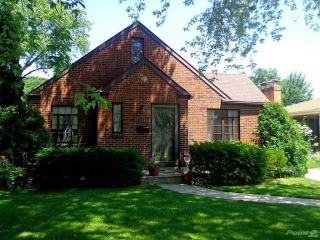 2326 Marengo St, Toledo, OH 43614-4110
