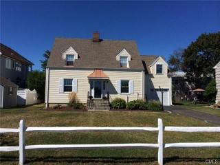 212 Gregory Blvd, Norwalk CT  06855-2617 exterior