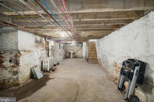 760 43rd St, Philadelphia PA  19104-1464 exterior