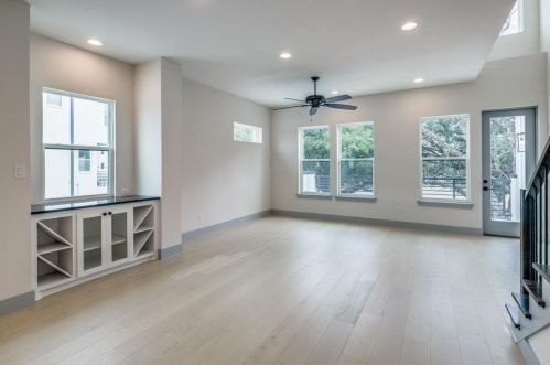 304 Wimberly St, Fort Worth TX  76107-1348 exterior