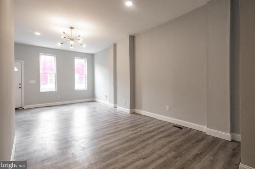 2440 16 St, Philadelphia PA  19132-4438 exterior