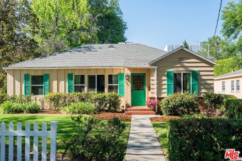 14839 Greenleaf St, Van Nuys, CA 91403-4129