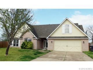 8040 Silverado Rd, Claremore, OK 74019-1039