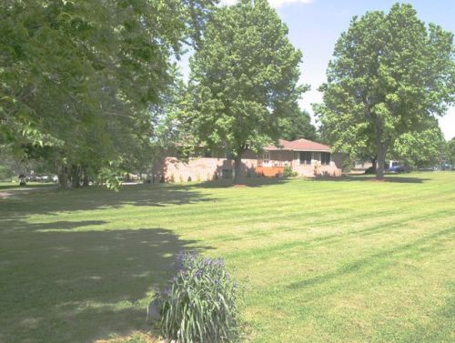 2700 Valley View Dr, Springdale, AR 72762-6722